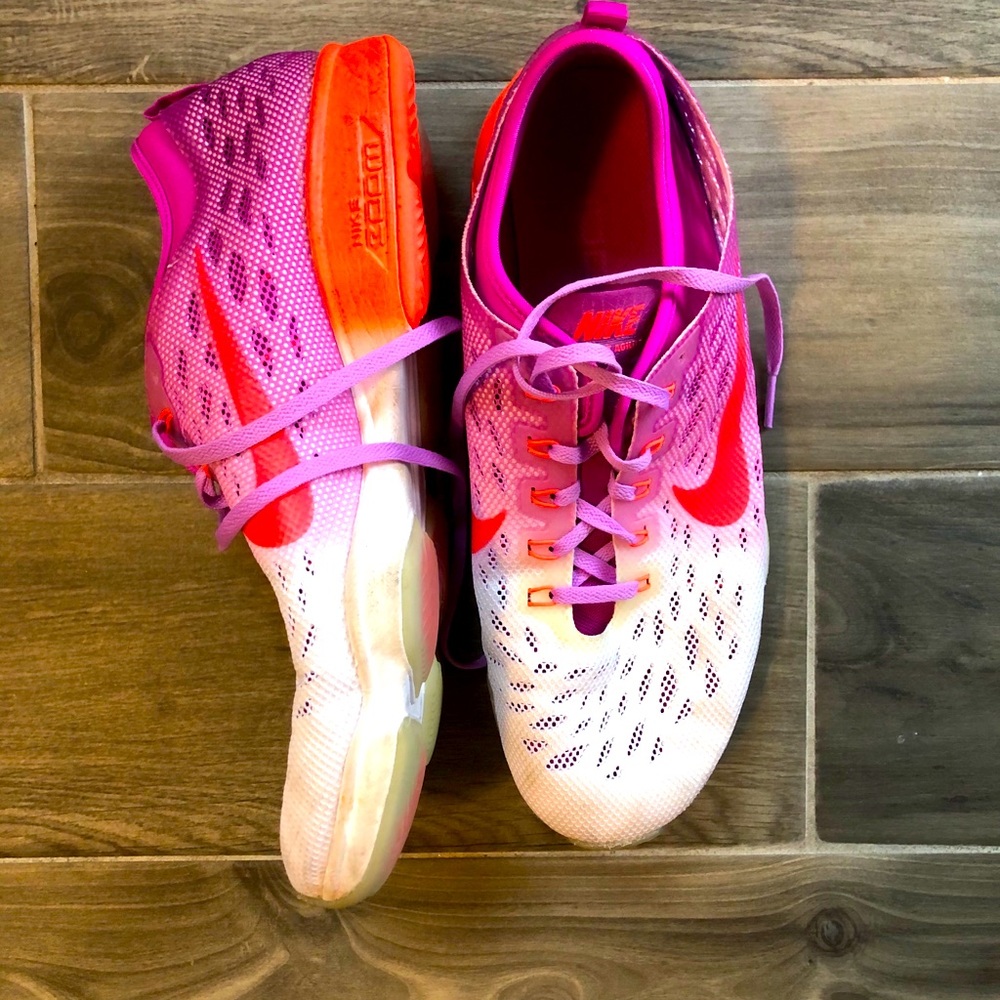 NIKE ZOOM TRAINERS
